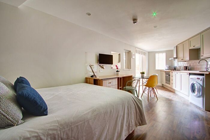 1 Bedroom Studio To Rent In Peel Street, Nottingham, NG1