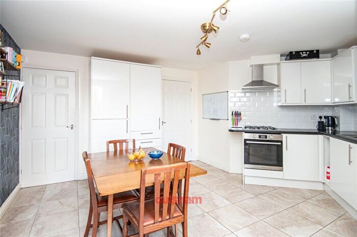 2 Bedroom Semi-Detached House For Sale In Bewell Head, Bromsgrove, Worcestershire, B61