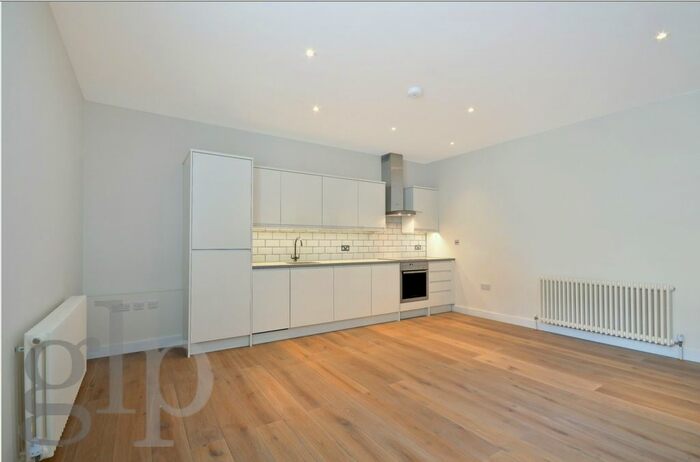 1 Bedroom Flat To Rent In Rupert Street, London, W1D