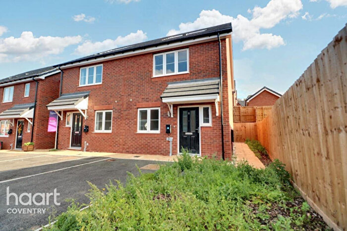 2 Bedroom Semi Detached House For Sale In Pamertons Court, Kenilworth, CV8