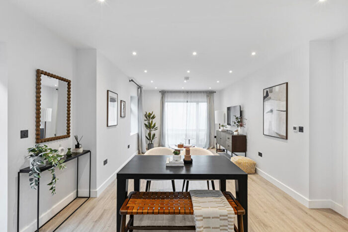 1 Bedroom Flat For Sale In Plot High View High Road, Harrow, HA3