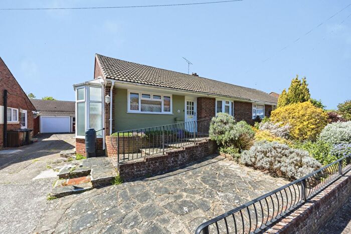 3 Bedroom Semi Detached Bungalow For Sale In Park Vale, Ashford, TN24