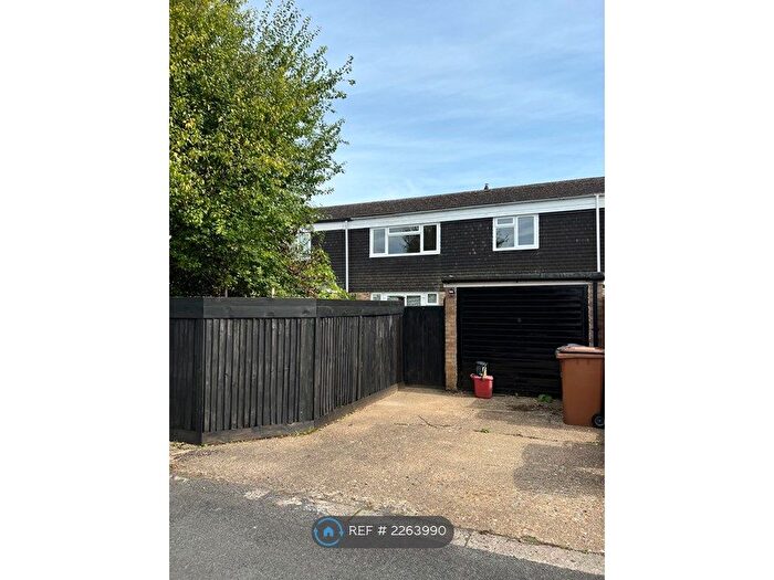 3 Bedroom Terraced House To Rent In Wisden Road, Stevenage, SG1