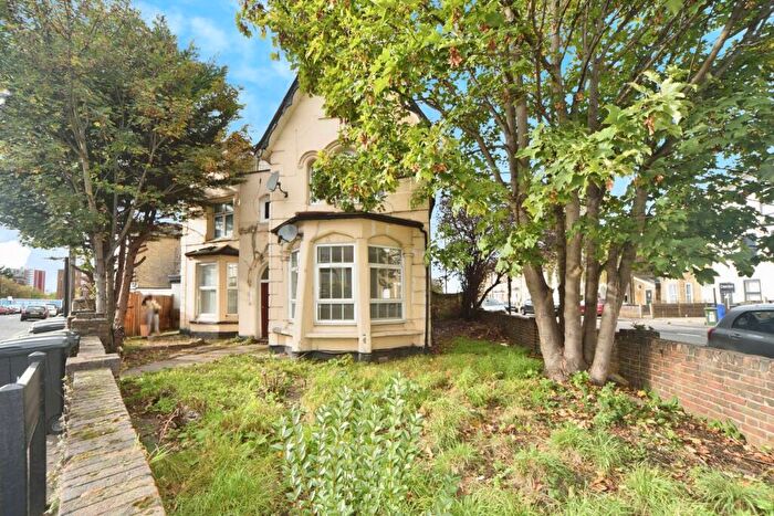 1 Bedroom Flat For Sale In Ryecroft Road, London, SE13