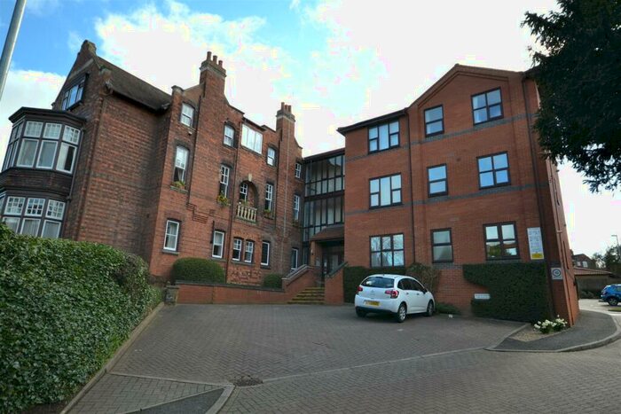 1 Bedroom Apartment To Rent In The Gables, Station Road, Kettering, NN15