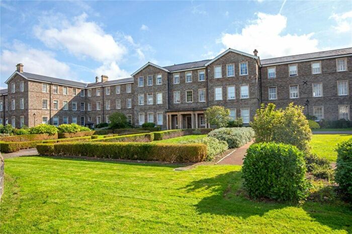 3 Bedroom Ground Maisonette To Rent In Muller House, Pople Walk, Ashley Down, BS7