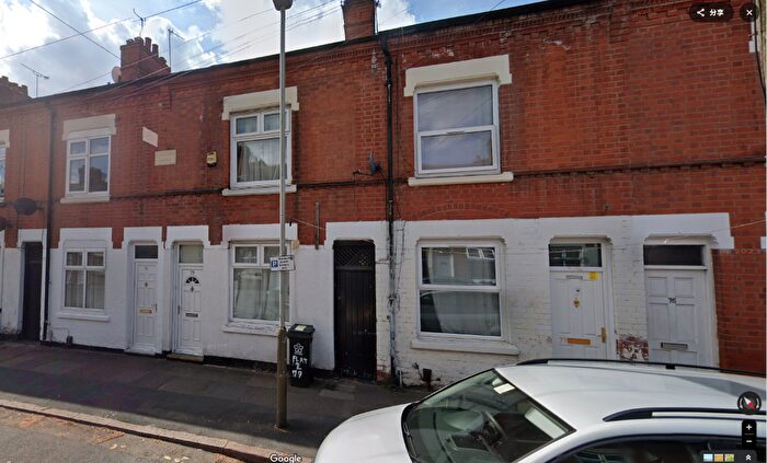 2 Bedroom Terraced House To Rent In Grasmere Street, Leicester, Leicestershire, LE2