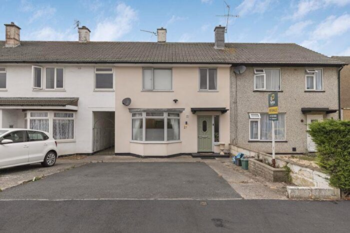 3 Bedroom Terraced House For Sale In Lyppincourt Road, Bristol, BS10