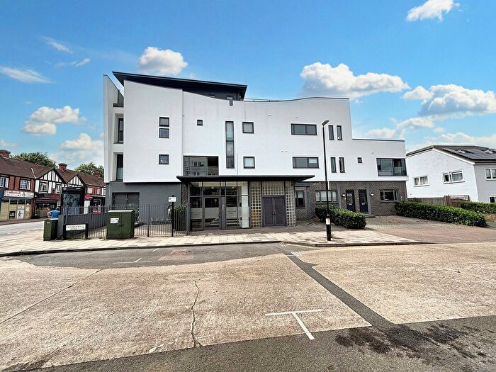 3 Bedroom Flat To Rent In Craybrooke Road, Sidcup, DA14