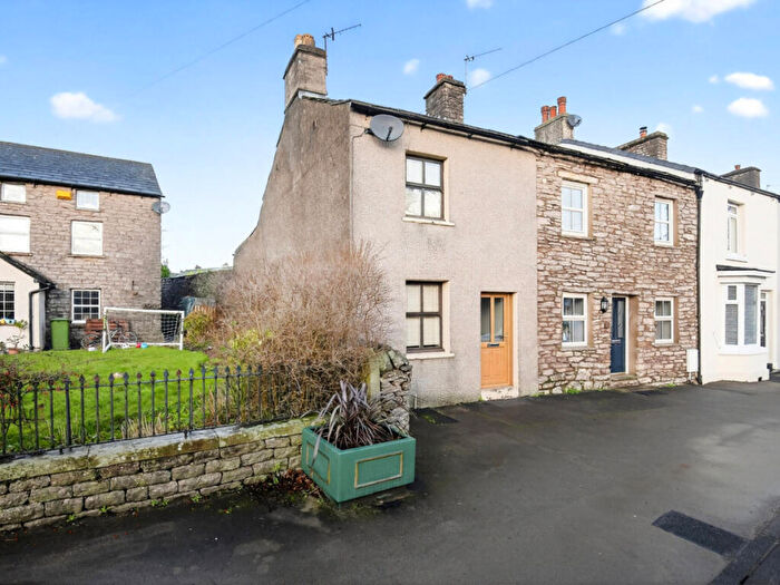 2 Bedroom Cottage For Sale In High Street, Kirkby Stephen, CA17