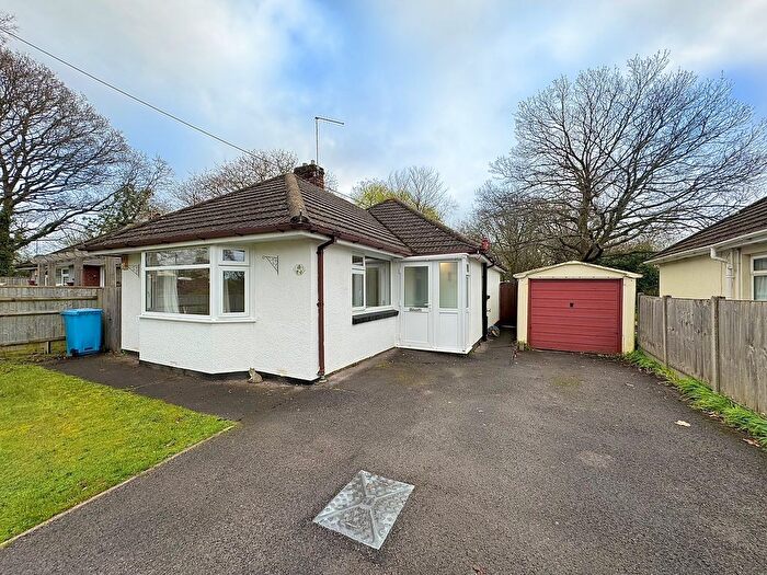 2 Bedroom Property To Rent In Creekmoor Lane, Upton, Poole, BH17