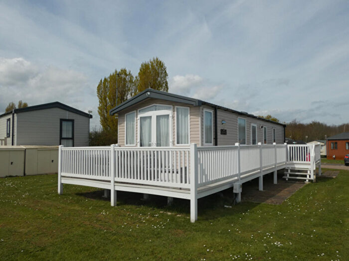 2 Bedroom Park Home For Sale In Church Lane, CO5