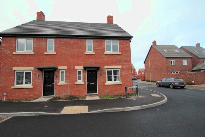 3 Bedroom Property To Rent In Redshank Way, Hardwicke, Gloucester, GL2