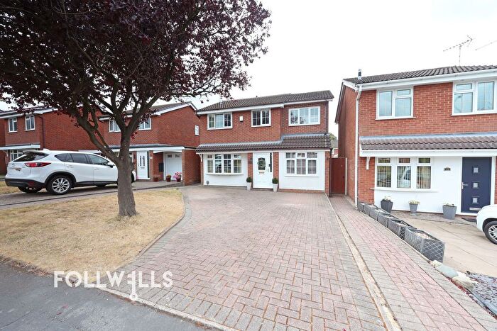 4 Bedroom Detached House For Sale In Aldeburgh Drive, Westbury Park, ST5
