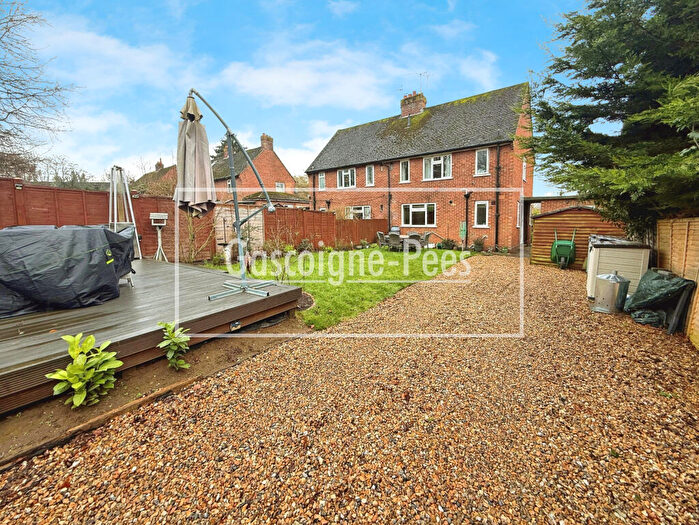 1 Bedroom Maisonette To Rent In Hurtmore, Godalming, GU7