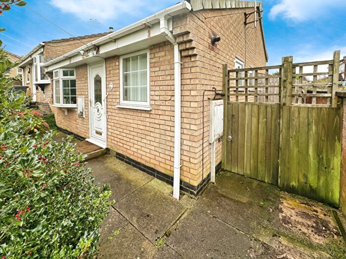 2 Bedroom Bungalow For Sale In Chiltern Road, Swadlincote, Swadlincote, DE11