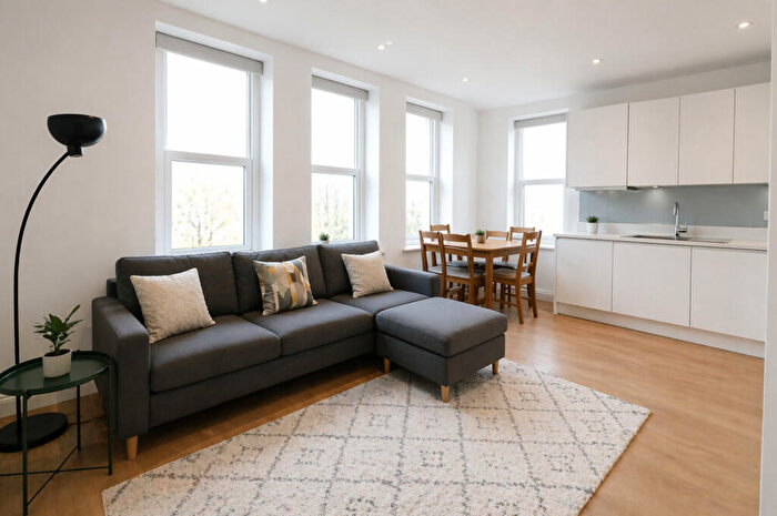 1 Bedroom Apartment To Rent In Green Lanes, Hairingey, London, N4