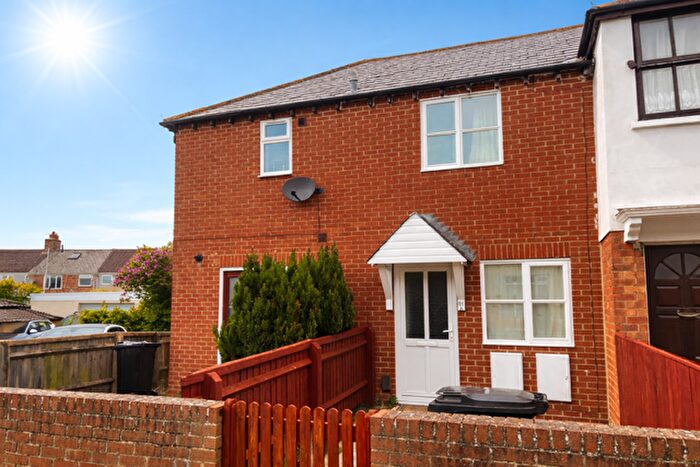 1 Bedroom Property To Rent In Hughes Street, Swindon, SN2