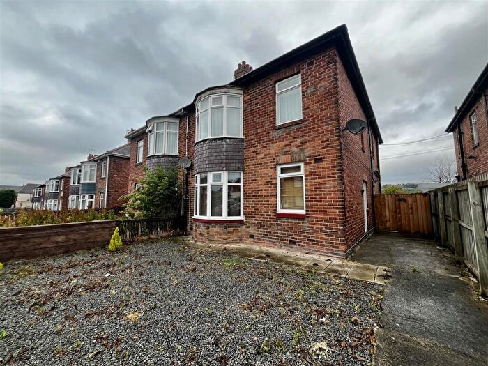 2 Bedroom Apartment To Rent In Wellington Road, Dunston, Gateshead, NE11