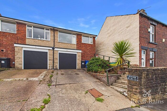 2 Bedroom Bungalow For Sale In Walkley Bank Road, Sheffield, S6