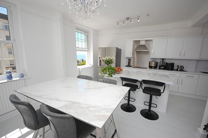 3 Bedroom Apartment For Sale In Bath Road, Bournemouth, BH1