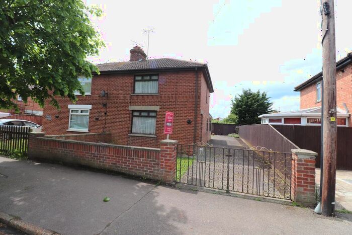 2 Bedroom Semi-Detached House For Sale In Edward Road, Spalding, PE11