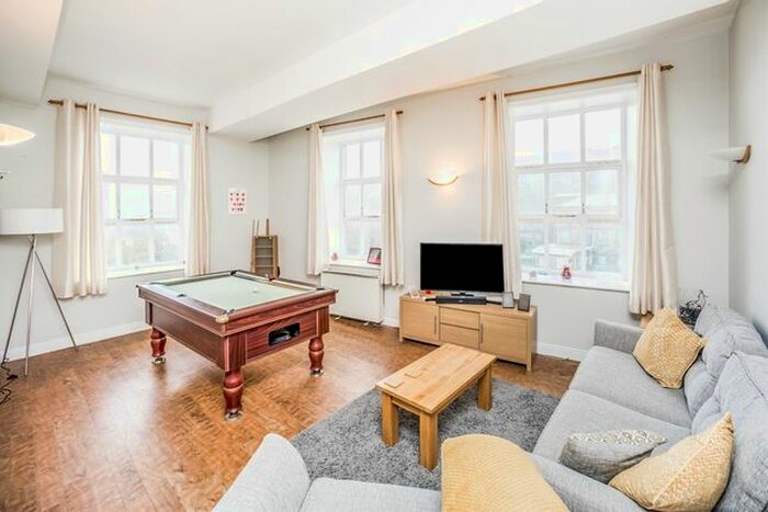 2 Bedroom Flat To Rent In Wharf Street, Sowerby Bridge, HX6