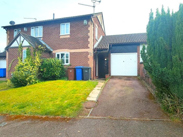 2 Bedroom House To Rent In Pondgrove Close, Bury St. Edmunds, IP32