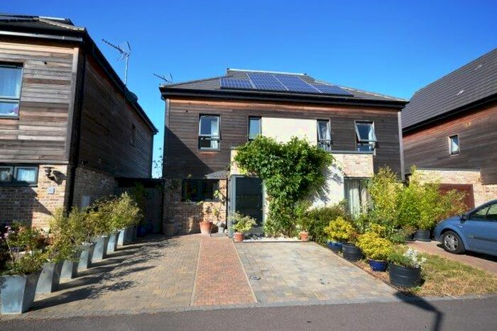 4 Bedroom Property To Rent In Impington, Cambridge, CB24