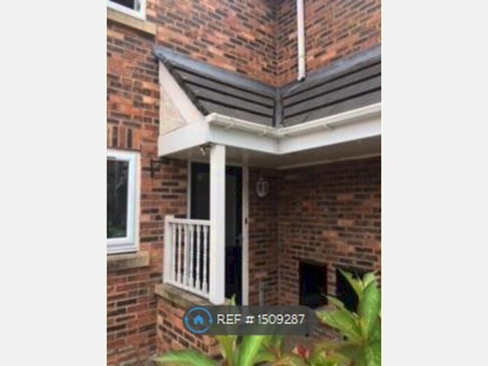 2 Bedroom Terraced House To Rent In Meremanor, Manchester, M28