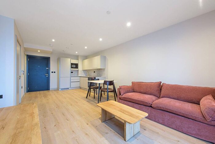 Studio To Rent In The Draper, Colindale, London, NW9