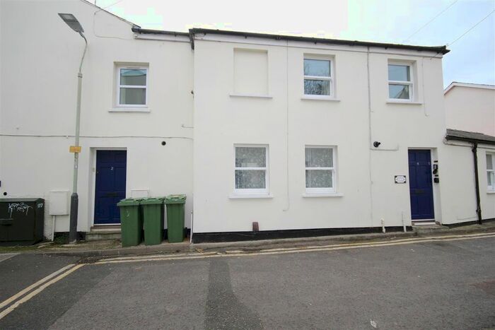 1 Bedroom Flat To Rent In Park Street, Cheltenham, GL50