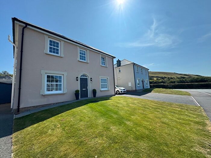 4 Bedroom Detached House For Sale In Stad Craig Ddu, Llanon, SY23