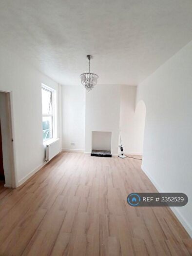 1 Bedroom Maisonette To Rent In Devonshire Road, London, SE9