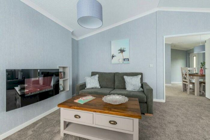 2 Bedroom Park Home For Sale In Lakeside Residential Park, Cliff Lane, Marston, Lincolnshire, NG32