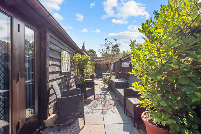 2 Bedroom Bungalow For Sale In East Burton, Dorset, BH20