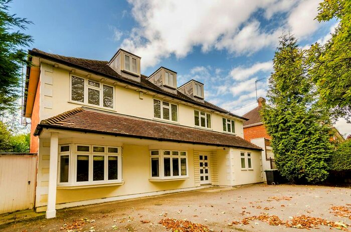 6 Bedroom Detached House To Rent In Traps Lane, Coombe, New Malden, KT3