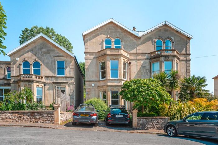 6 Bedroom Semi-Detached House For Sale In West Shrubbery, Redland, Bristol, BS6