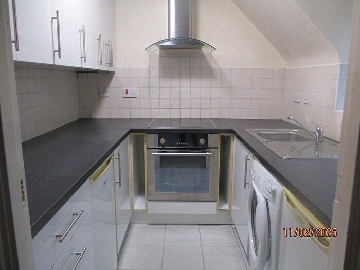 2 Bedroom Flat To Rent In The Birches, Marlborough Road, Broome Manor, Swindon, SN3