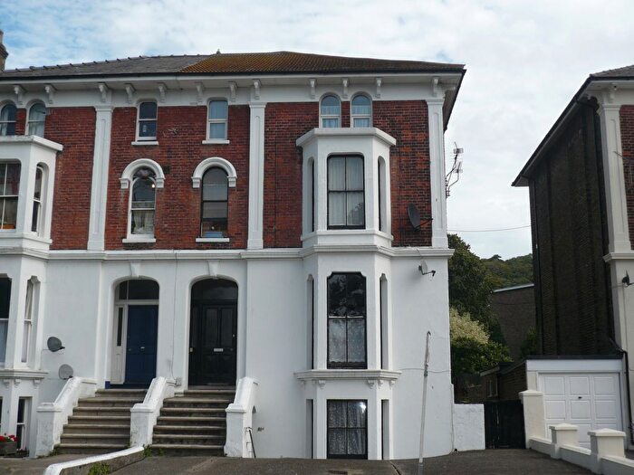 1 Bedroom Flat To Rent In Maison Dieu Road, Dover, CT16