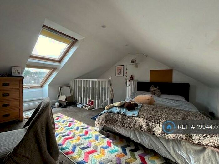 4 Bedroom Terraced House To Rent In Milner Road, Brighton, BN2