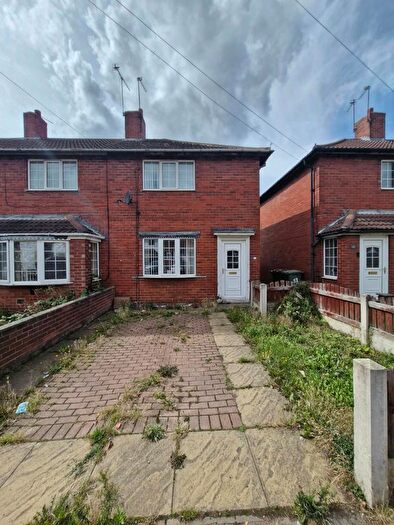 2 Bedroom Terraced House To Rent In Bell Street, Pontefract, WF9