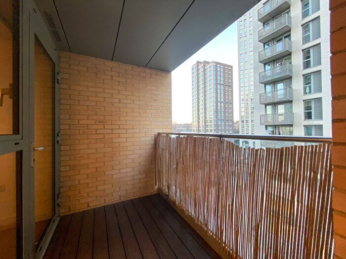 1 Bedroom Flat For Sale In Elmira Street, London, SE13