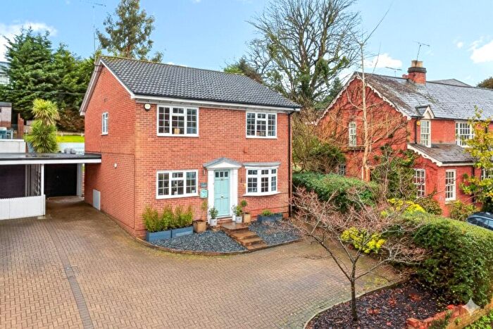 4 Bedroom Detached House For Sale In Lower Village Road, Sunninghill, Ascot, SL5