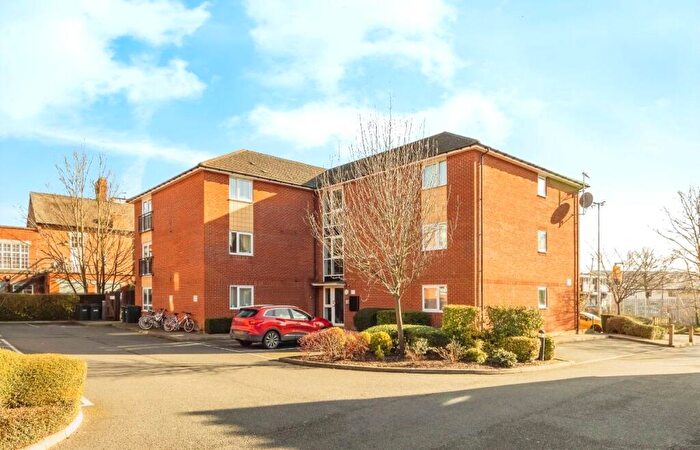 2 Bedroom Flat For Sale In Midland Road, Carlton, Nottingham, Nottinghamshire, NG4