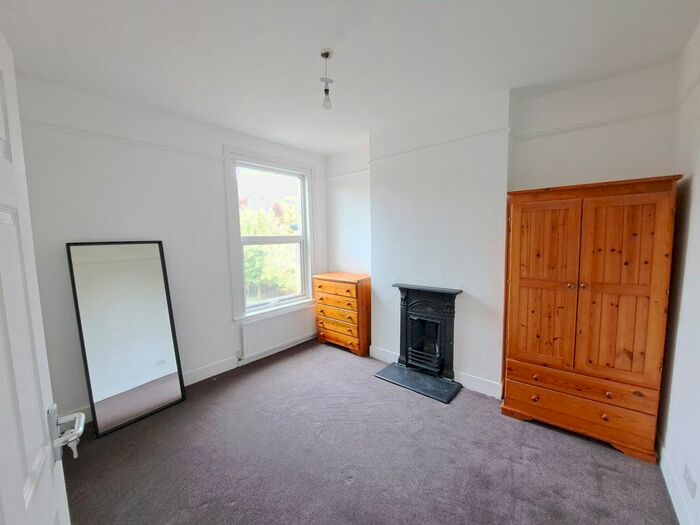 5 Bedroom Terraced House To Rent In Willingdon Road, London, N22