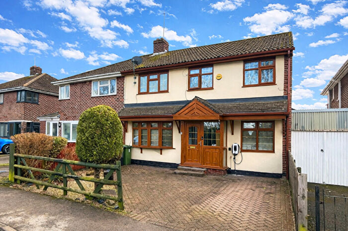 4 Bedroom Semi Detached House For Sale In Rectory Drive, Exhall, CV7