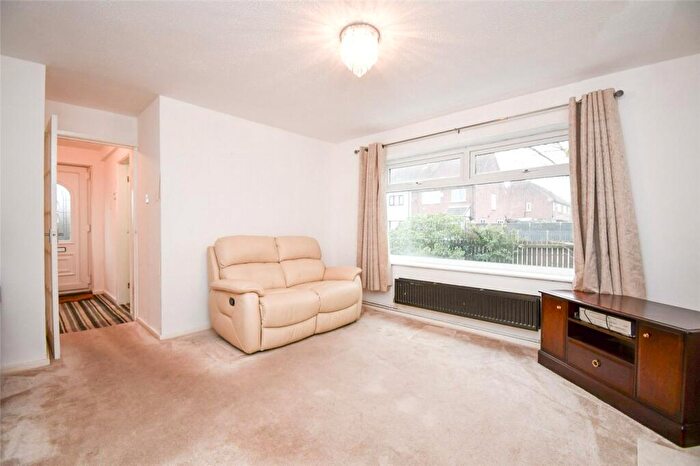 1 Bedroom Flat For Sale In Kings Drive, Thingwall, Wirral, CH61