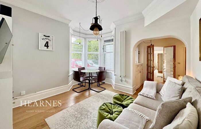 1 Bedroom Apartment For Sale In Portchester Road, Bournemouth, BH8