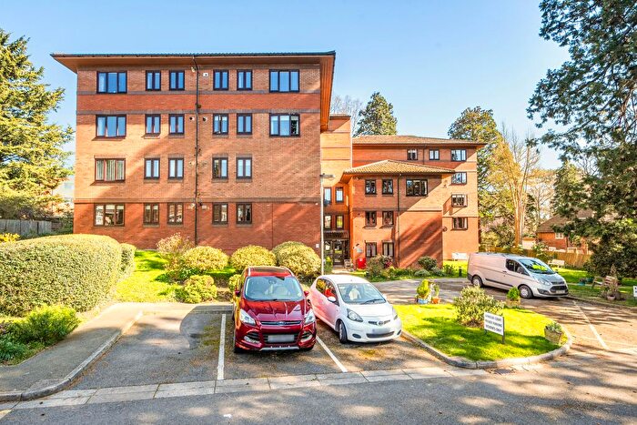 2 Bedroom Flat For Sale In Westbury Lodge Close, Pinner, Middlesex, HA5